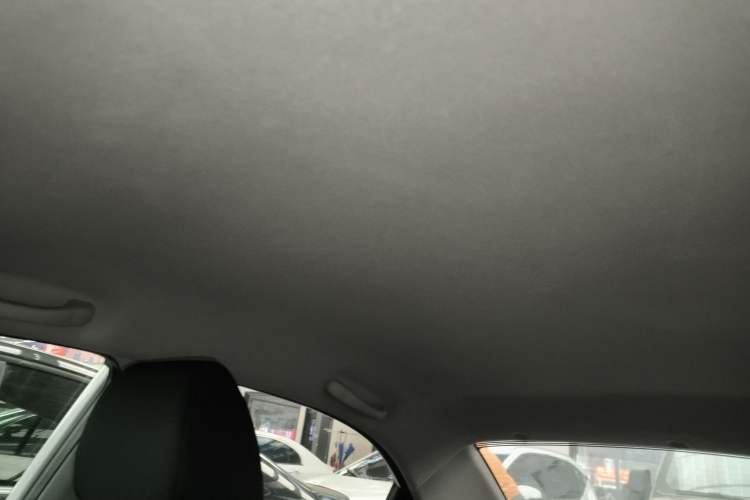 Used Hyundai Verna (older generation) 2017 1.4L Manual Refreshed Version China V Standard Headliner