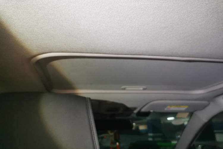 Used Hyundai Verna (older generation) 2017 1.4L Automatic YueXiang Connected Version China V Standard Headliner