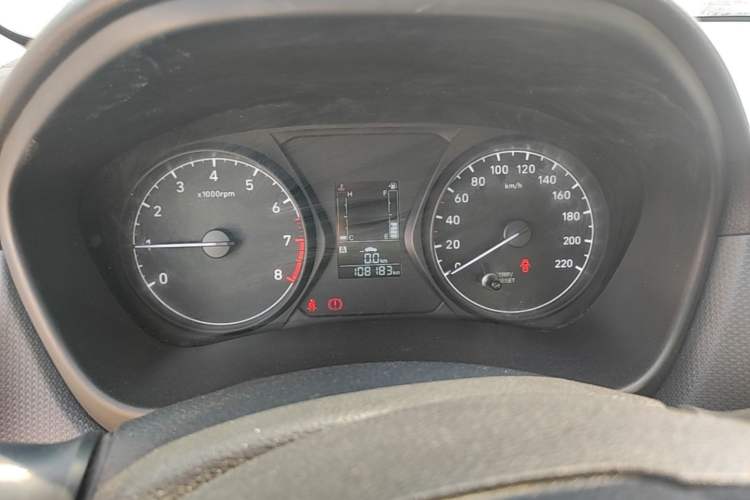 Used Hyundai Verna (older generation) 2017 1.4L Manual Refreshed Version China VI Standard Instrument Cluster