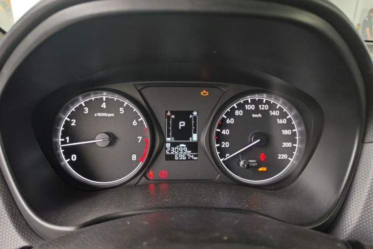 Used Hyundai Verna (older generation) 2017 1.4L Automatic YueXiang Edition China V-standard Instrument Cluster