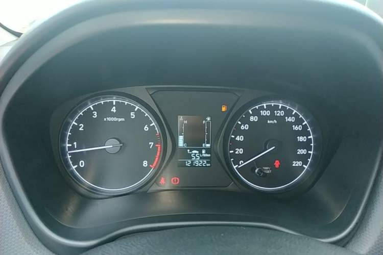 Used Hyundai Verna (older generation) 2017 1.4L Manual Refreshed Version China V Standard Instrument Cluster