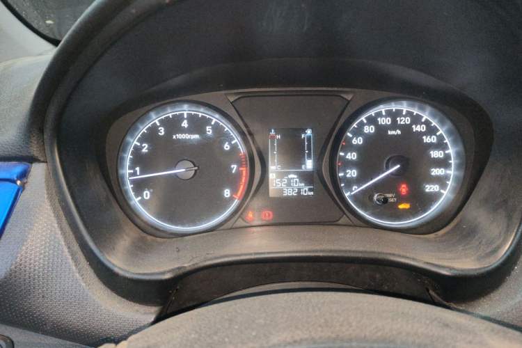 Used Hyundai Verna (older generation) 2017 1.4L Manual Refreshed Version China VI Standard Instrument Cluster