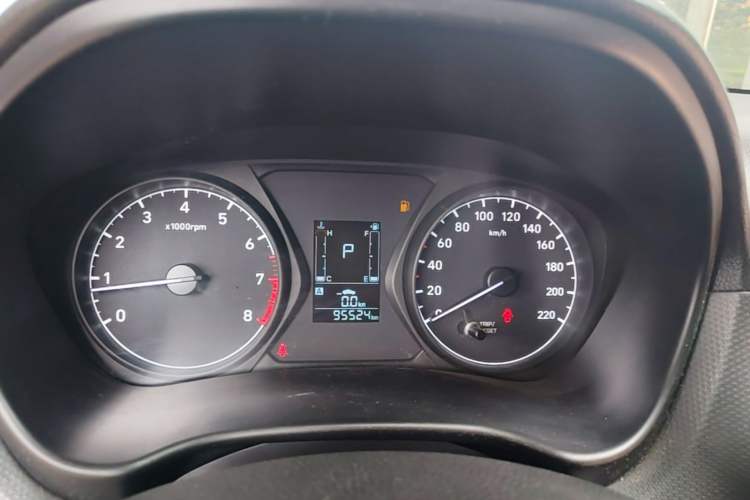 Used Hyundai Verna (older generation) 2017 1.4L Automatic YueXiang Edition China V-standard Instrument Cluster