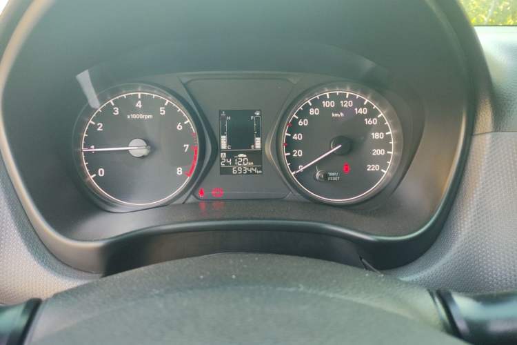 Used Hyundai Verna (older generation) 2017 1.4L Manual Refreshed Version China V Standard Instrument Cluster
