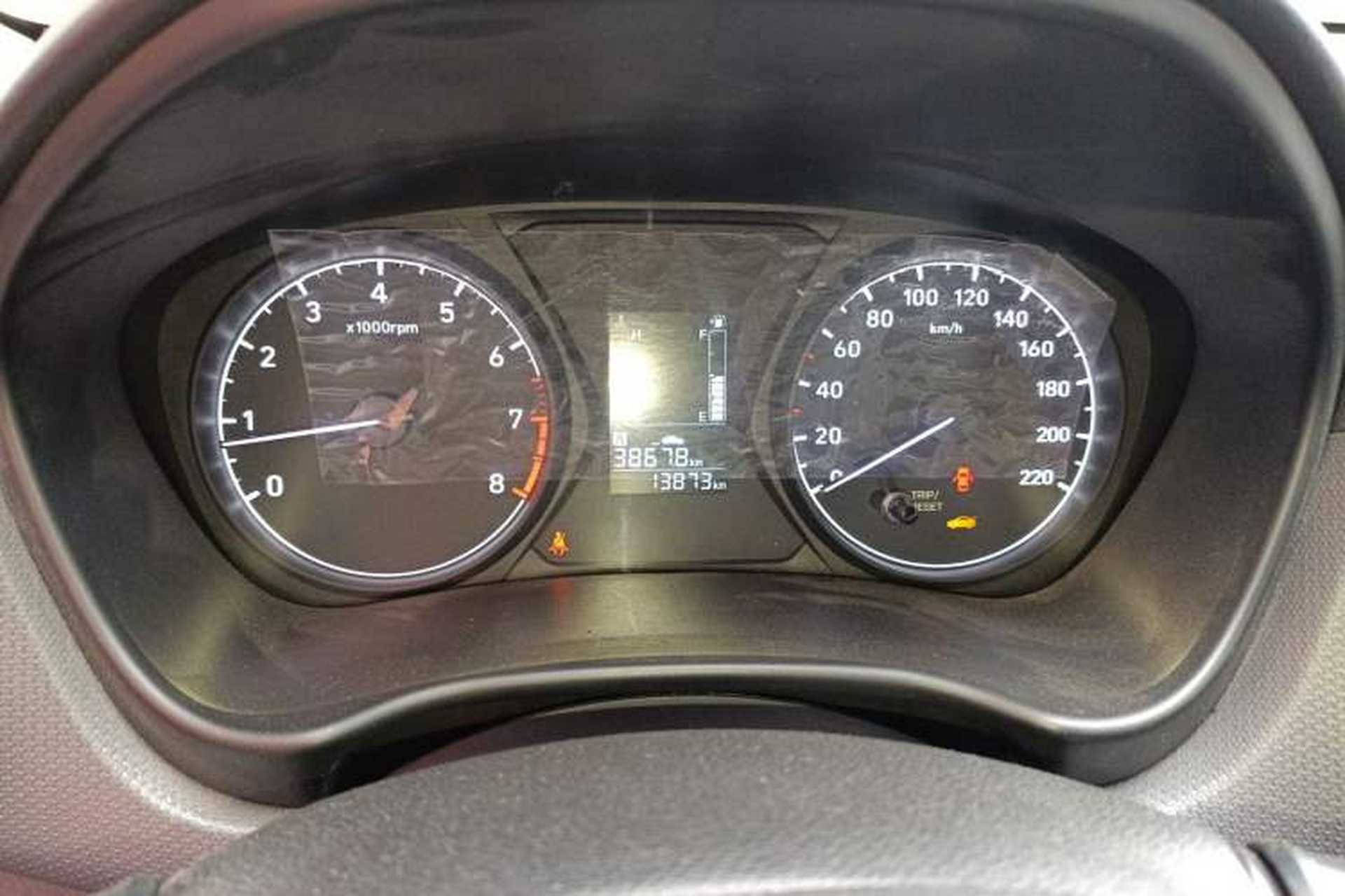 Used Hyundai Verna (older generation) 2017 1.4L Manual Refreshed Version China VI Standard Instrument Cluster