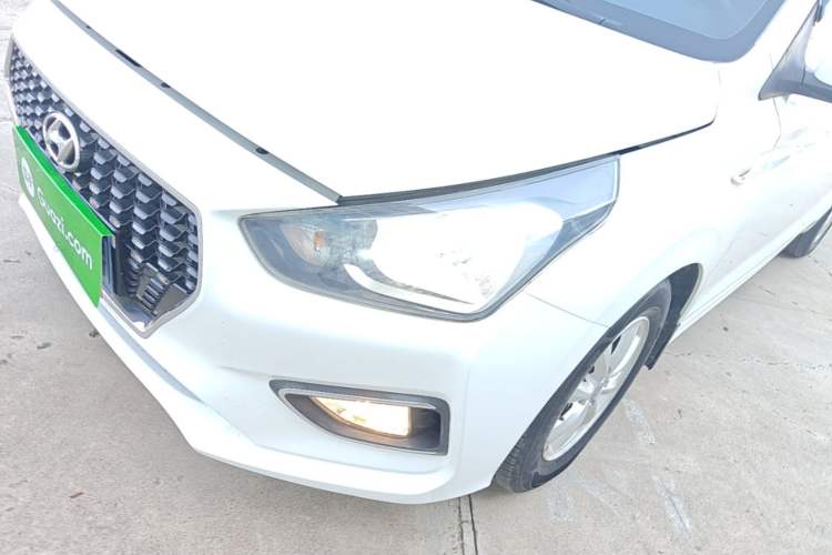Used Hyundai Verna (older generation) 2017 1.4L Manual Huancai Edition China V Standard Left Front Headlight