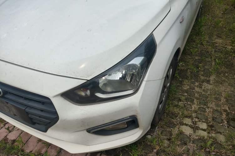 Used Hyundai Verna (older generation) 2017 1.4L Manual Refreshed Version China V Standard Left Front Headlight