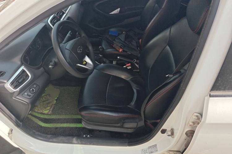 Used Hyundai Verna (older generation) 2017 1.4L Manual Refreshed Version China VI Standard Left Front Seat