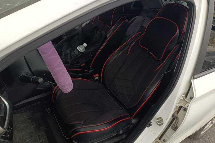 Used Hyundai Verna (older generation) 2017 1.4L Manual Colorful Skyroof Version China V Standard Left Front Seat