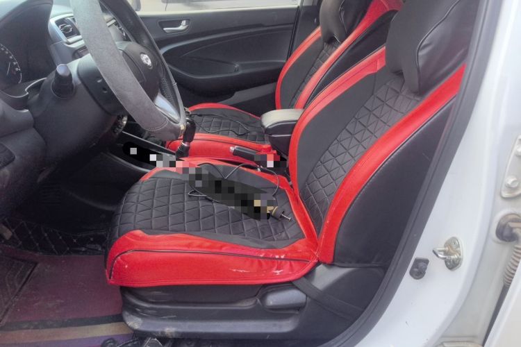 Used Hyundai Verna (older generation) 2017 1.4L Manual Refreshed Version China VI Standard Left Front Seat