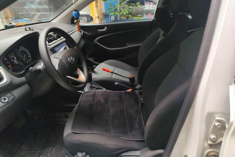 Used Hyundai Verna (older generation) 2017 1.4L Automatic YueXiang Edition China V-standard Left Front Seat