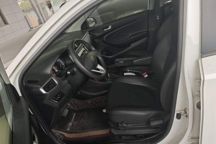 Used Hyundai Verna (older generation) 2017 1.4L Automatic YueXiang Edition China V-standard Left Front Seat