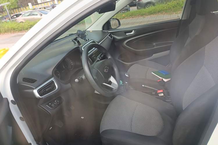 Used Hyundai Verna (older generation) 2017 1.4L Manual Huancai Edition China V Standard Left Front Seat
