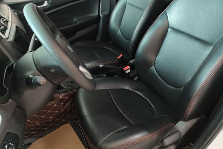 Used Hyundai Verna (older generation) 2017 1.4L Manual Refreshed Version China V Standard Left Front Seat