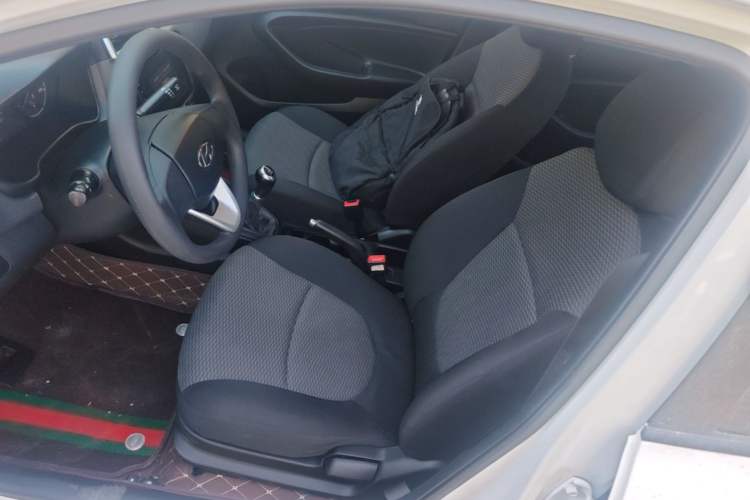 Used Hyundai Verna (older generation) 2017 1.4L Manual Huancai Edition China VI Left Front Seat