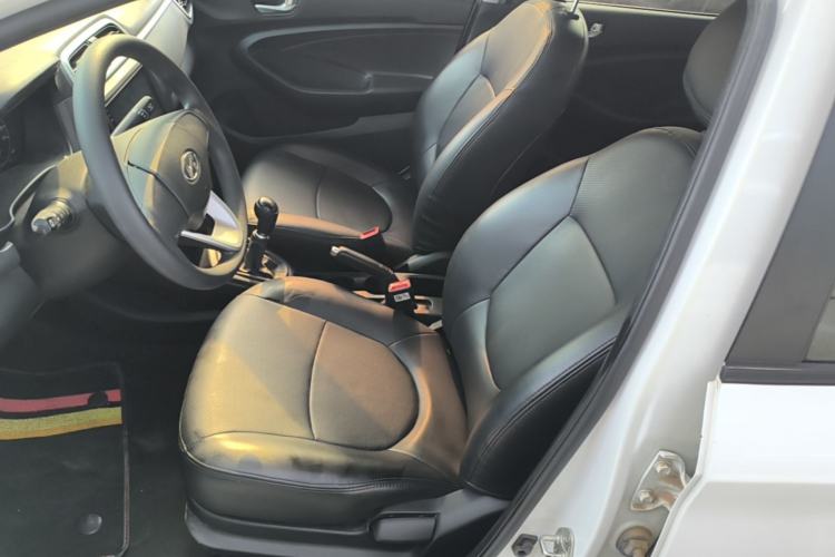 Used Hyundai Verna (older generation) 2017 1.4L Manual Refreshed Version China VI Standard Left Front Seat