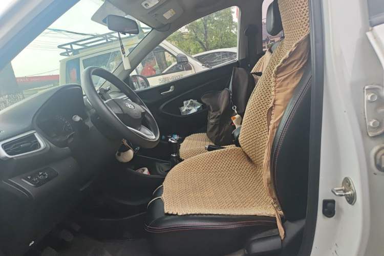 Used Hyundai Verna (older generation) 2017 1.4L Manual Huancai Edition China V Standard Left Front Seat