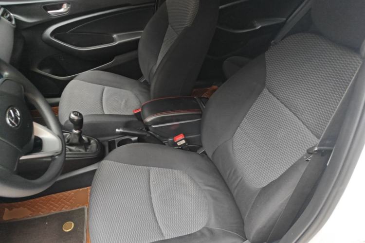 Used Hyundai Verna (older generation) 2017 1.4L Manual Huancai Edition China V Standard Left Front Seat
