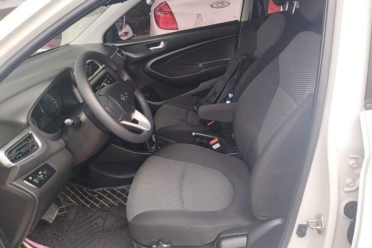 Used Hyundai Verna (older generation) 2017 1.4L Automatic YueXiang Edition China VI Standard Left Front Seat