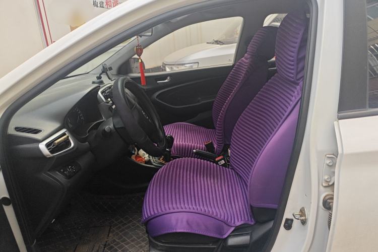 Used Hyundai Verna (older generation) 2017 1.4L Manual Refreshed Version China V Standard Left Front Seat