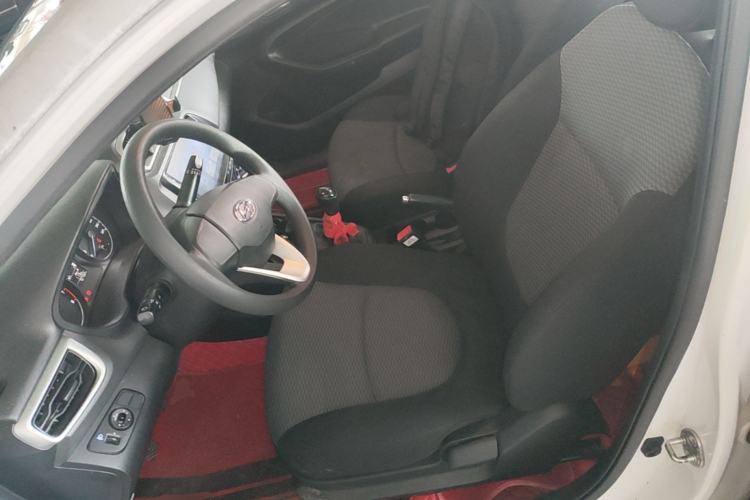 Used Hyundai Verna (older generation) 2017 1.4L Manual Refreshed Version China V Standard Left Front Seat