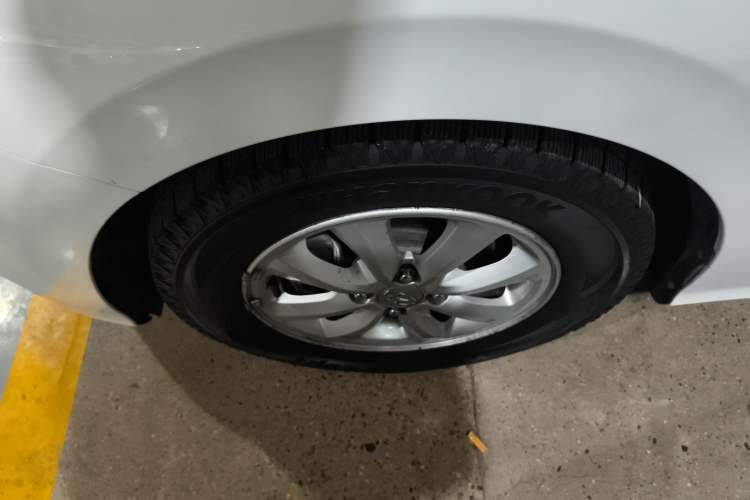 Used Hyundai Verna (older generation) 2017 1.4L Automatic YueXiang Edition China VI Standard Left Front Wheel Hub