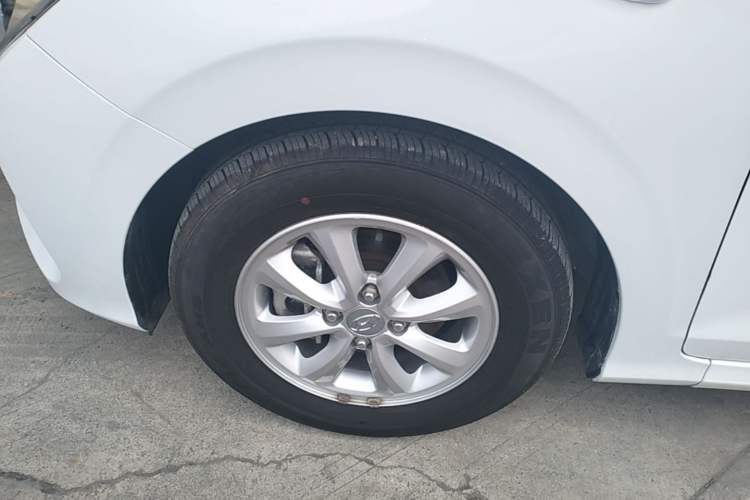 Used Hyundai Verna (older generation) 2017 1.4L Automatic YueXiang Edition China VI Standard Left Front Wheel Hub