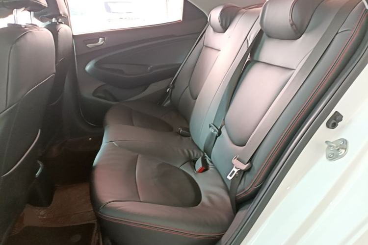 Used Hyundai Verna (older generation) 2017 1.4L Automatic YueXiang Edition China V-standard Left Rear Seat