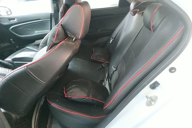 Used Hyundai Verna (older generation) 2017 1.4L Manual Huancai Edition China V Standard Left Rear Seat