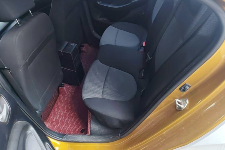 Used Hyundai Verna (older generation) 2017 1.4L Automatic YueXiang Edition China V-standard Left Rear Seat
