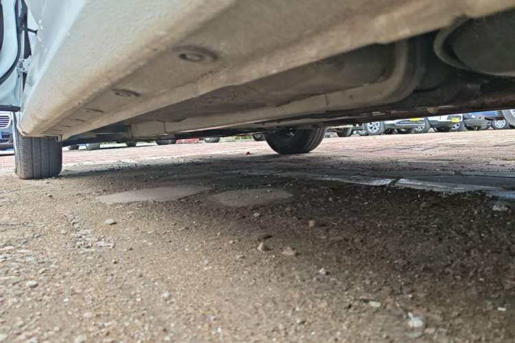 Used Hyundai Verna (older generation) 2017 1.4L Manual Refreshed Version China VI Standard Left Side Sill