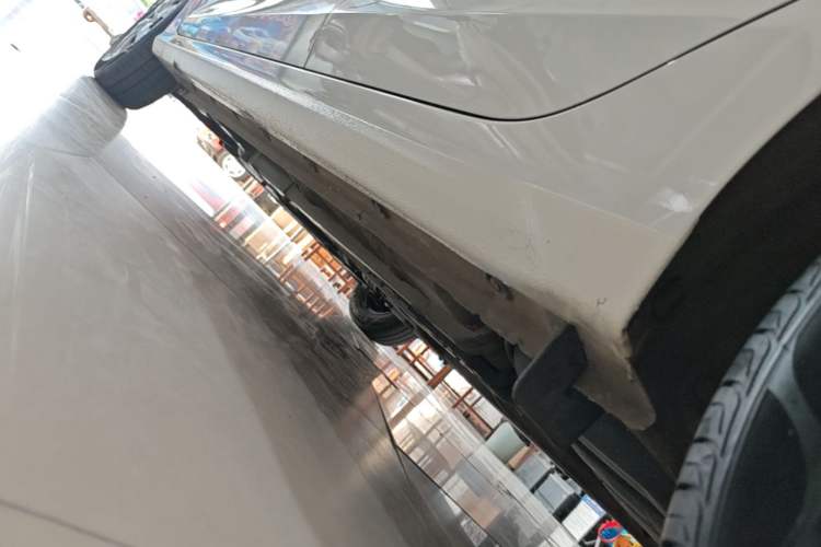 Used Hyundai Verna (older generation) 2017 1.4L Manual Refreshed Version China V Standard Left Side Sill