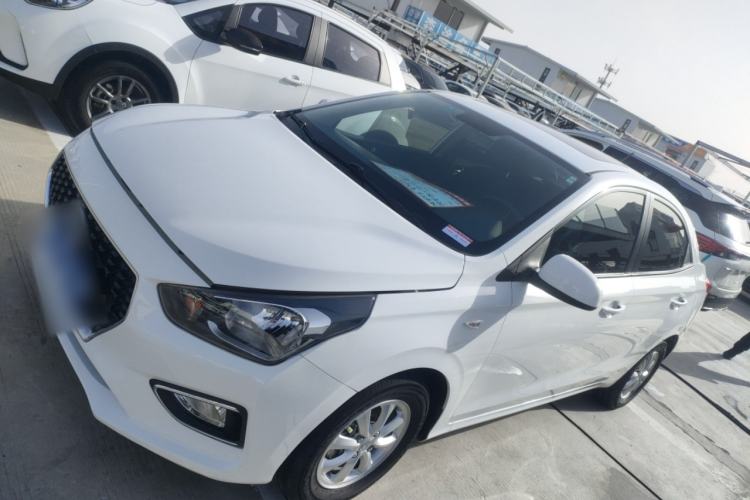 Used Hyundai Verna (older generation) 2017 1.4L Manual Colorful Skyroof Version China V Standard Left Side