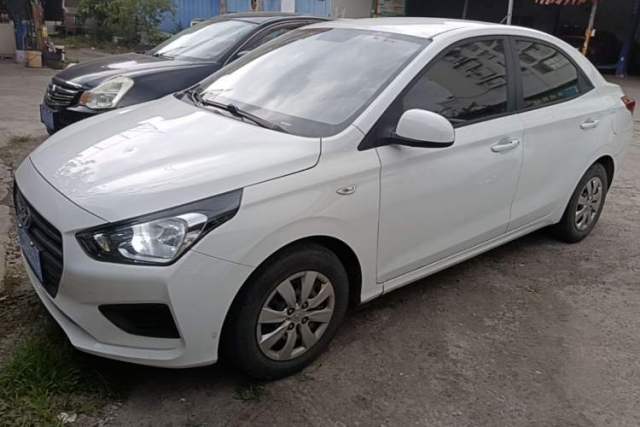 Used Hyundai Verna (older generation) 2017 1.4L Manual Refreshed Version China VI Standard