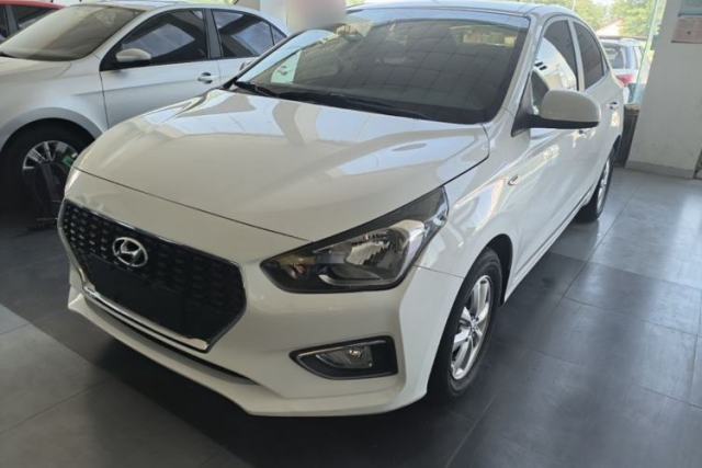 Used Hyundai Verna (older generation) 2017 1.4L Manual Huancai Edition China VI