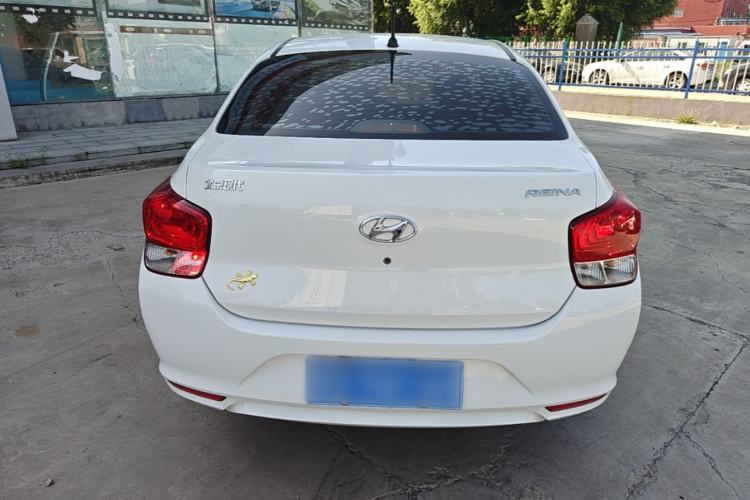 Used Hyundai Verna (older generation) 2017 1.4L Manual Huancai Edition China V Standard Rear