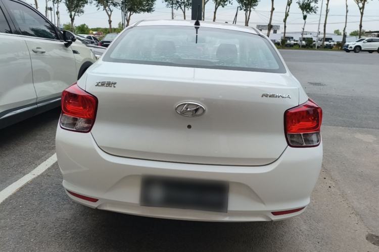 Used Hyundai Verna (older generation) 2017 1.4L Manual Refreshed Version China V Standard Rear