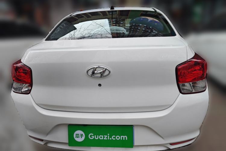 Used Hyundai Verna (older generation) 2017 1.4L Manual Refreshed Version China V Standard Rear
