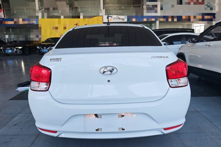Used Hyundai Verna (older generation) 2017 1.4L Manual Huancai Edition China VI Rear
