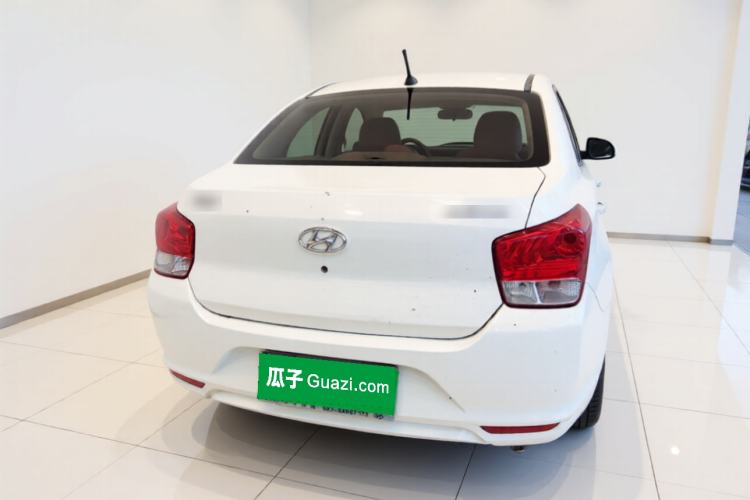 Used Hyundai Verna (older generation) 2017 1.4L Manual Refreshed Version China VI Standard Rear
