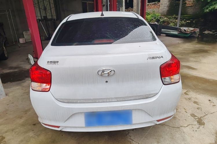 Used Hyundai Verna (older generation) 2017 1.4L Automatic YueXiang Edition China V-standard Rear