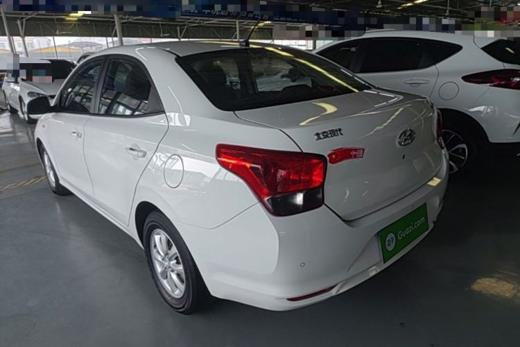 Used Hyundai Verna (older generation) 2017 1.4L Automatic YueXiang Edition China VI Standard Rear Left 45 Deg