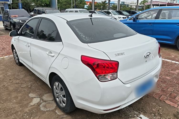 Used Hyundai Verna (older generation) 2017 1.4L Manual Refreshed Version China VI Standard Rear Left 45 Deg