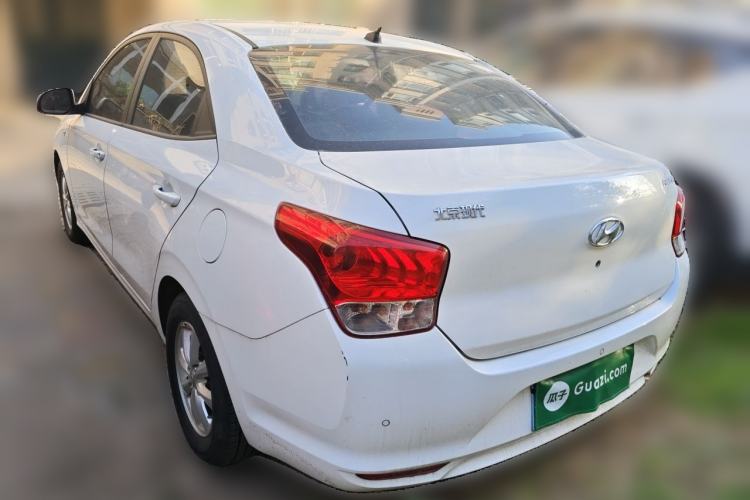 Used Hyundai Verna (older generation) 2017 1.4L Automatic YueXiang Edition China V-standard Rear Left 45 Deg