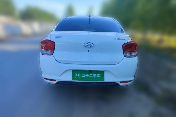 Used Hyundai Verna (older generation) 2017 1.4L Manual Refreshed Version China V Standard Rear