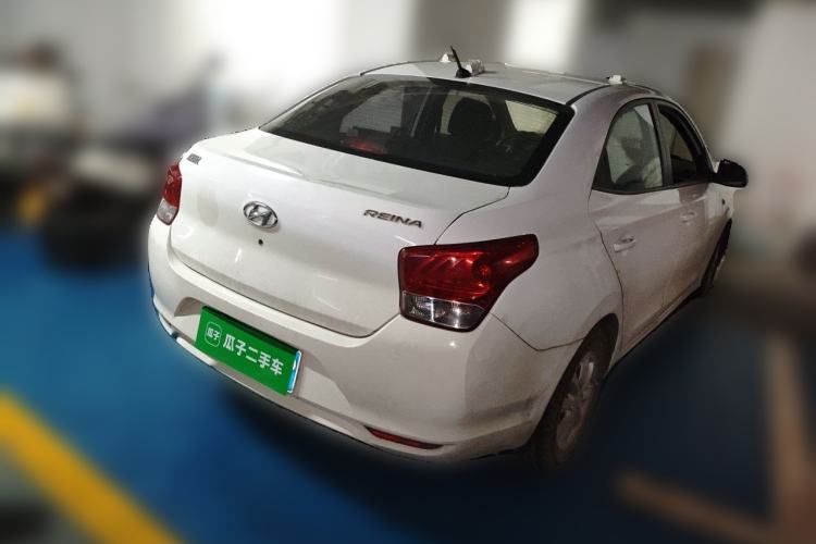 Used Hyundai Verna (older generation) 2017 1.4L Manual Colorful Skyroof Version China V Standard Rear Right 45 Deg