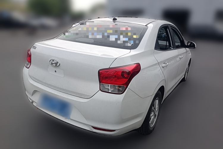 Used Hyundai Verna (older generation) 2017 1.4L Manual Colorful Skyroof Version China V Standard Rear Right 45 Deg