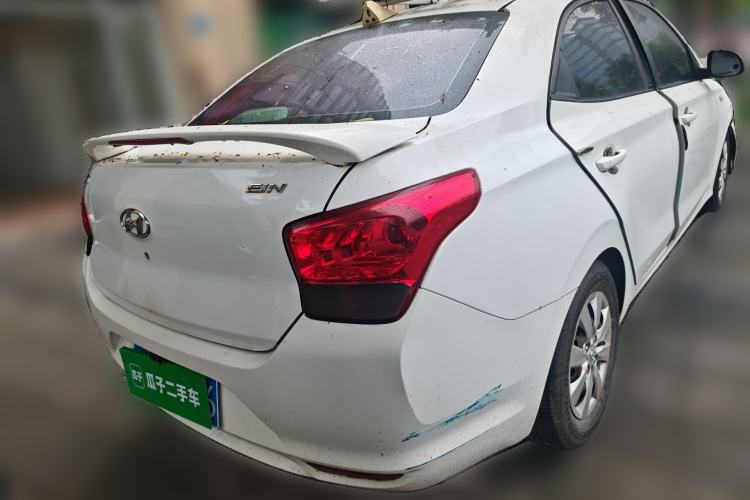 Used Hyundai Verna (older generation) 2017 1.4L Manual Huancailian Connected Version China V Standard Rear Right 45 Deg