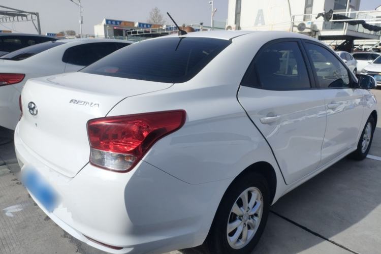 Used Hyundai Verna (older generation) 2017 1.4L Manual Colorful Skyroof Version China V Standard Rear Right 45 Deg