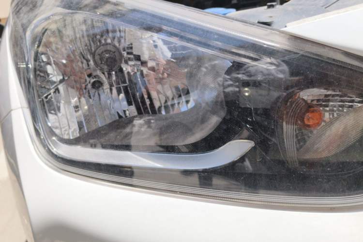 Used Hyundai Verna (older generation) 2017 1.4L Manual Huancai Edition China V Standard Right Front Headlight